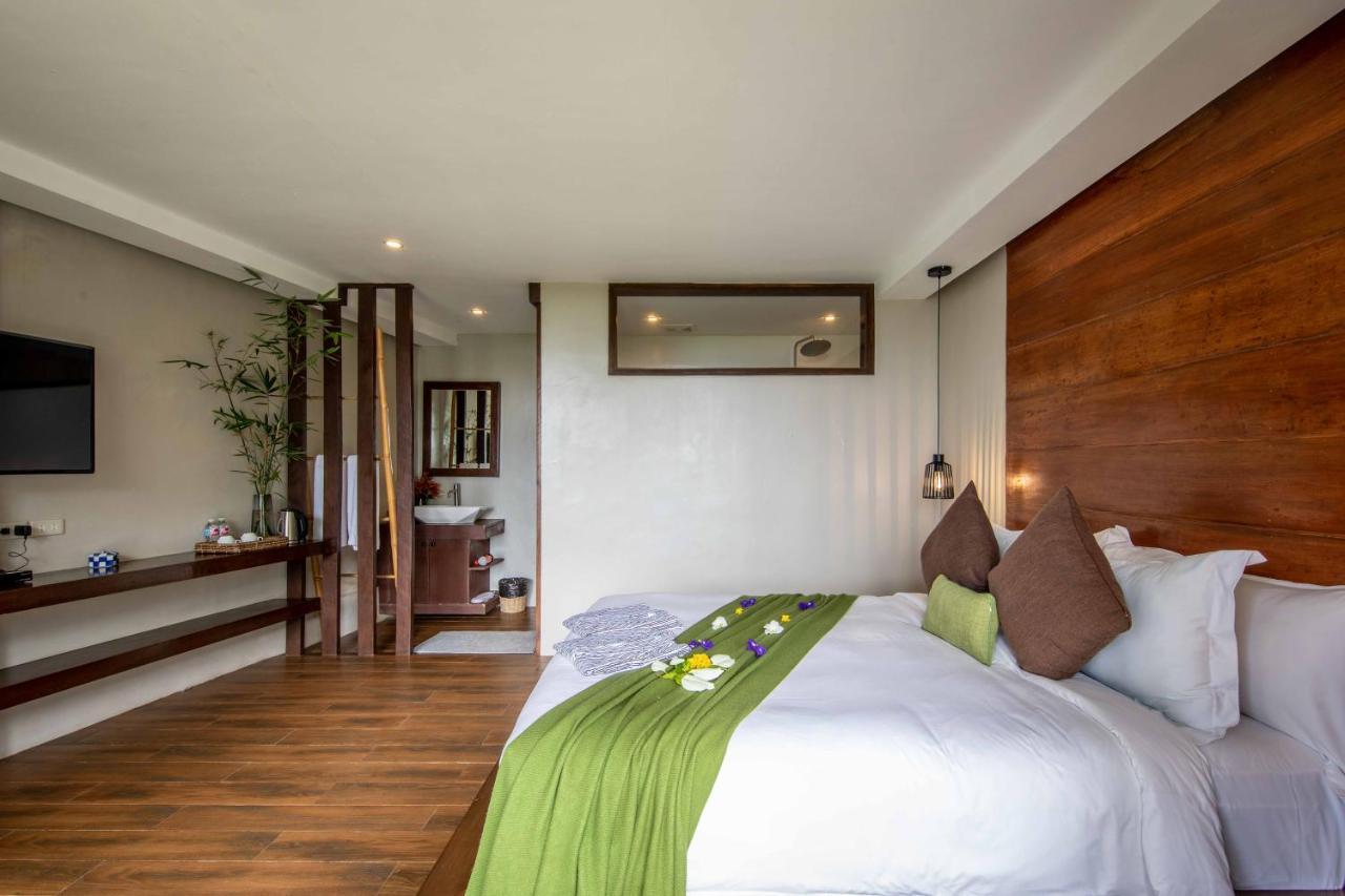 Ahana Resort Эль-Нидо Экстерьер фото