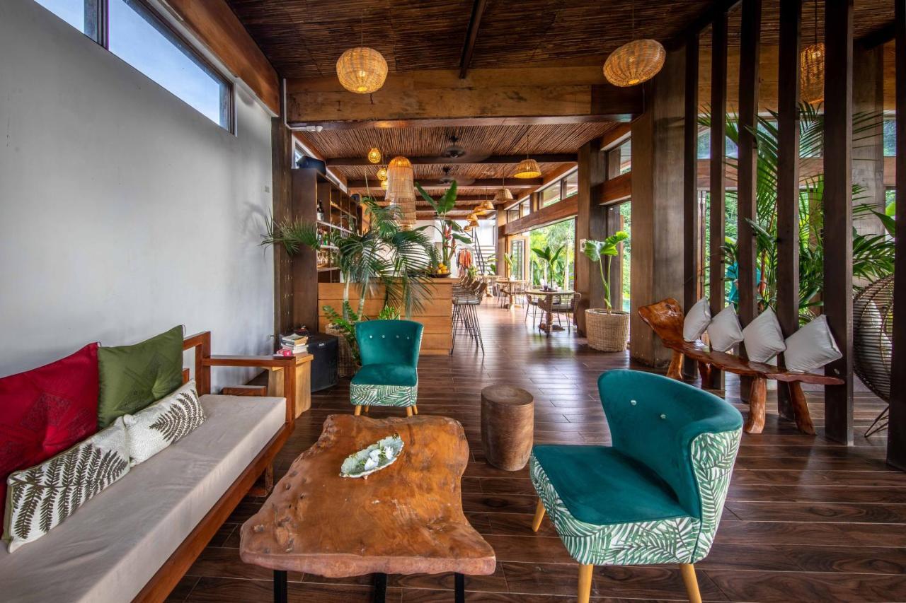 Ahana Resort Эль-Нидо Экстерьер фото